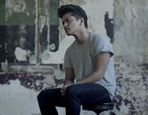 Makna Lagu It Will Rain – Bruno Mars