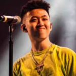 makna-lagu-bali-rich-brian