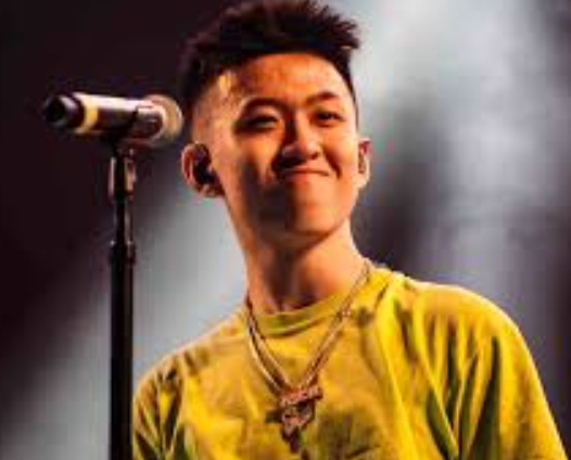 makna-lagu-bali-rich-brian