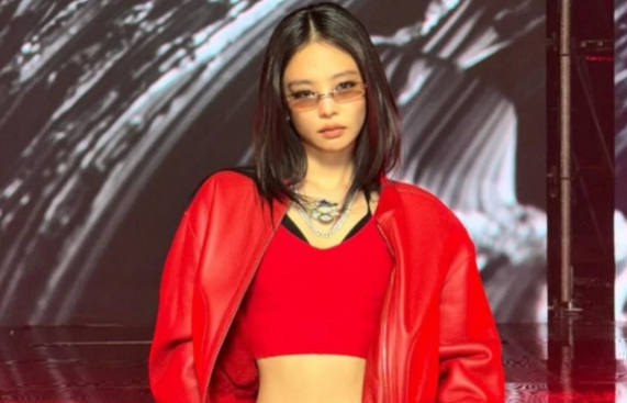 Review Makna Lagu Like Jennie: Percaya Diri dan Daya Tarik