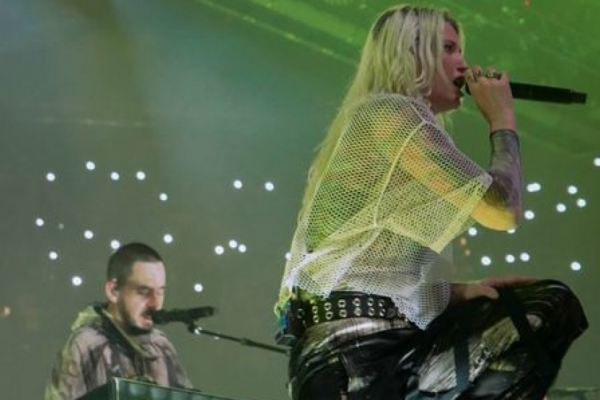 Linkin Park Rilis Heavy Is The Crown Dengan Vokal Baru